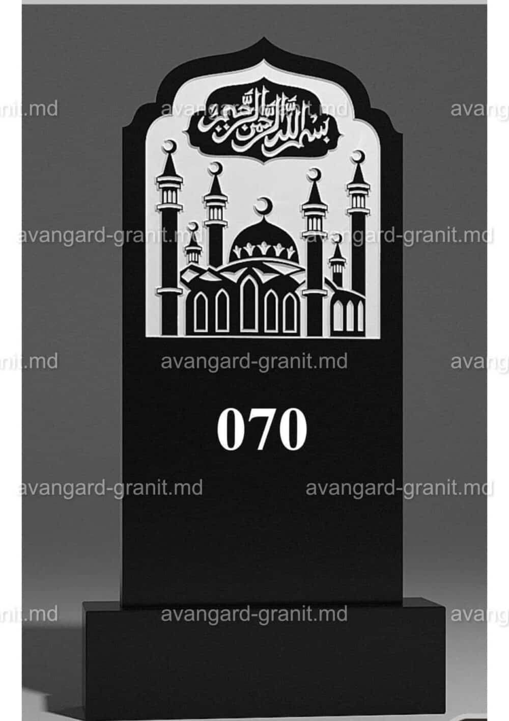 Monument pe mormânt 070